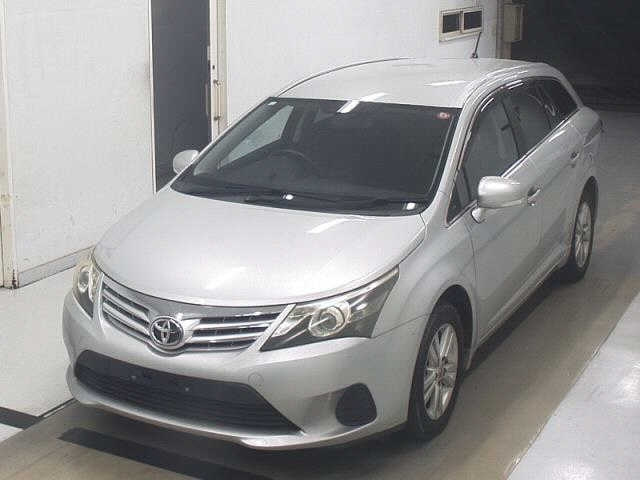 TOYOTA AVENSIS WAGON 2012