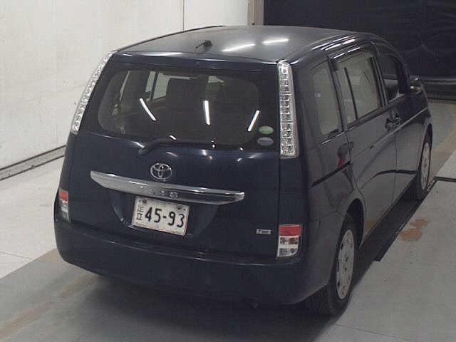 TOYOTA ISIS 2014