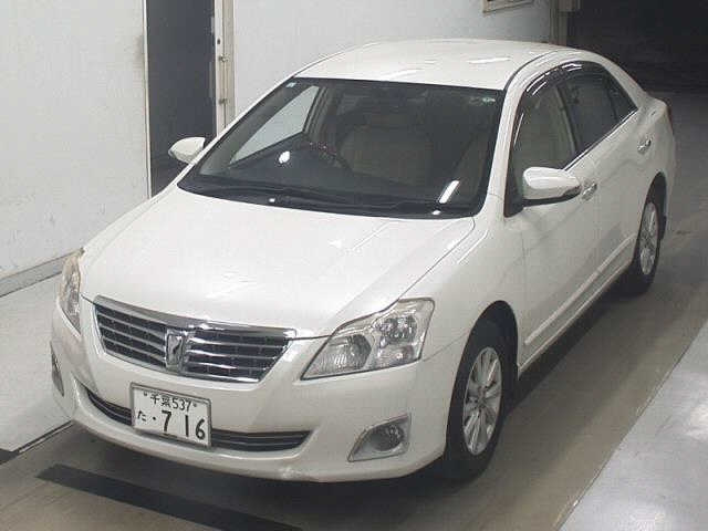 TOYOTA PREMIO 2015