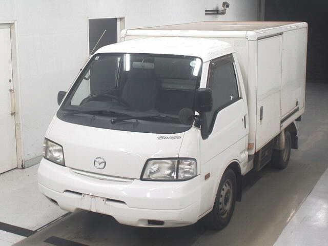 MAZDA BONGO 2010