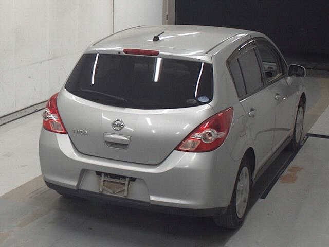 NISSAN TIIDA 2008