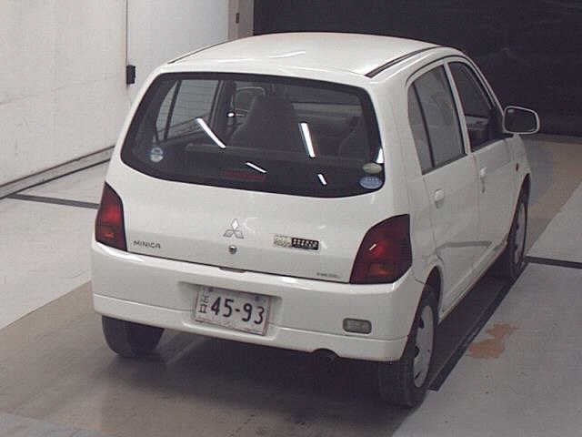 MITSUBISHI MINICA 2010