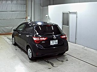 Заказать TOYOTA VITZ