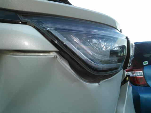 TOYOTA HARRIER 2015