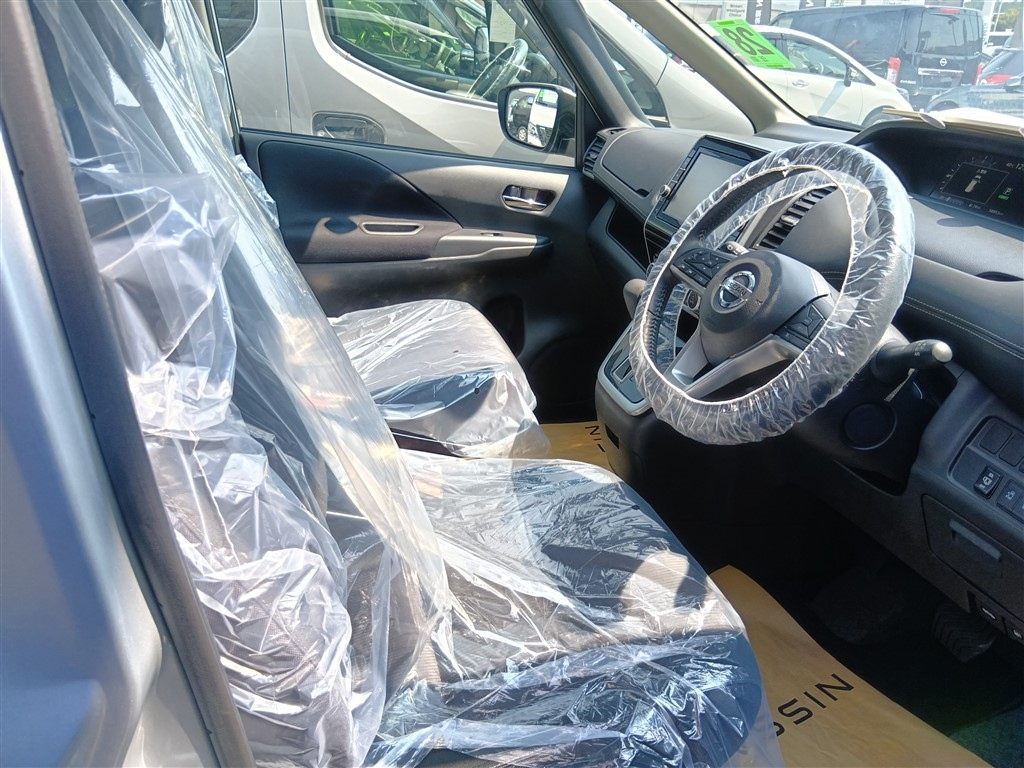 NISSAN SERENA 2016