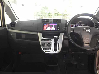 DAIHATSU MOVE 2014