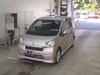 DAIHATSU MOVE 2014