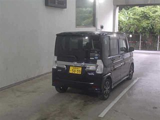 DAIHATSU TANTO 2014