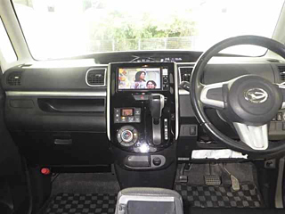 DAIHATSU TANTO 2014
