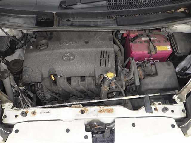 TOYOTA SPADE 2012