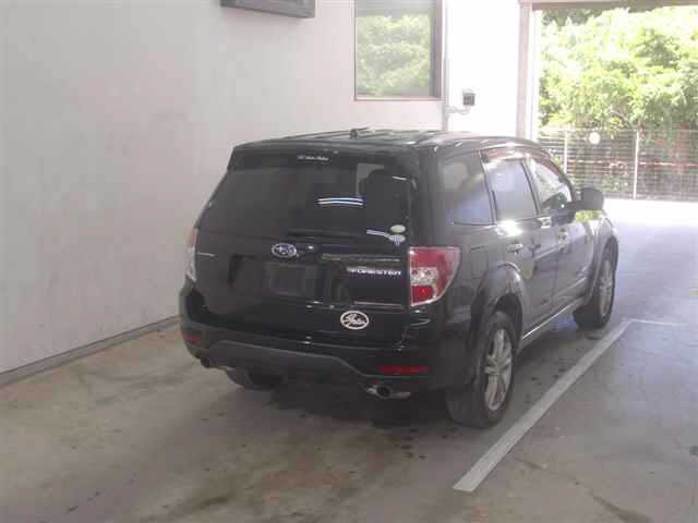 SUBARU FORESTER 2011