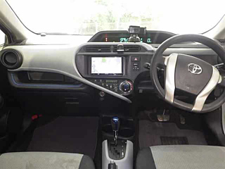 TOYOTA AQUA 2014