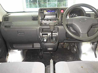 DAIHATSU HIJET VAN 2011