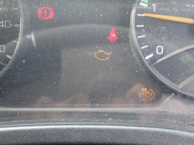 MITSUBISHI CANTER 2014