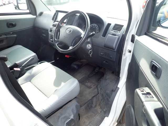 TOYOTA TOWN ACE VAN 2018