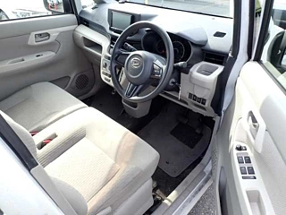 DAIHATSU MOVE 2016
