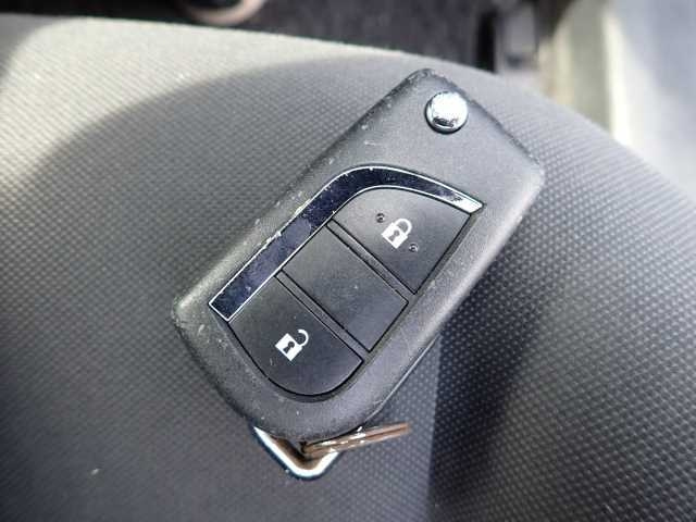 TOYOTA YARIS 2020