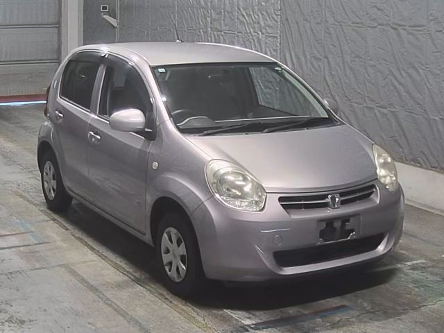 TOYOTA PASSO 2010