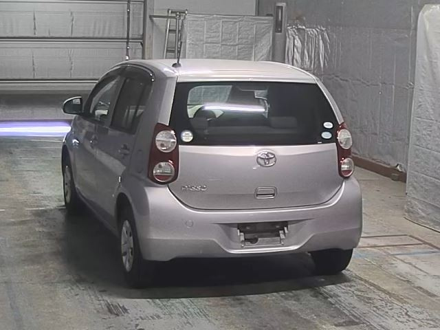 TOYOTA PASSO 2010
