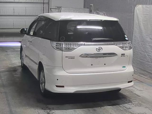 TOYOTA ESTIMA HYBRID 2009