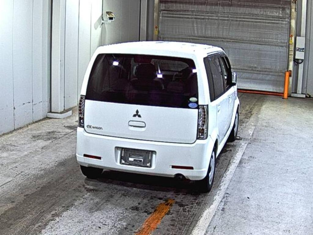 MITSUBISHI EK WAGON 2010