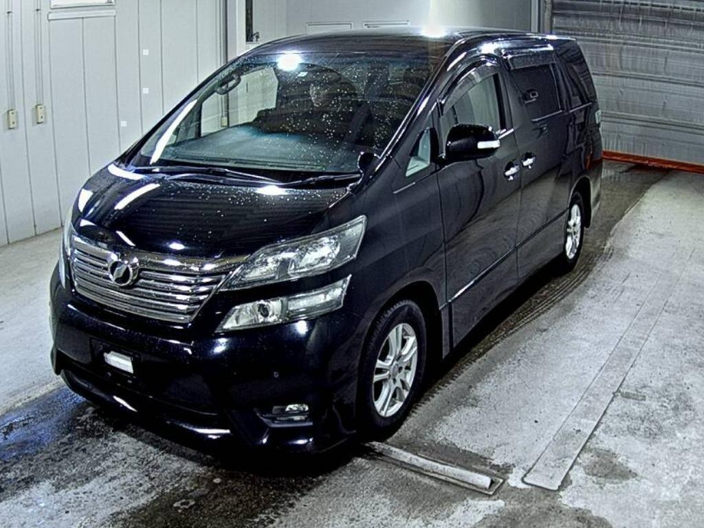 TOYOTA VELLFIRE 2010