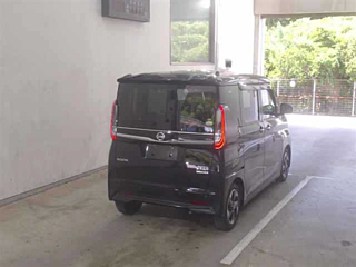 NISSAN ROOX 2021