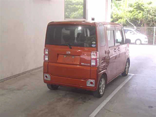 DAIHATSU WAKE 2019