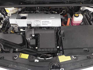 TOYOTA PRIUS 2013
