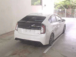 TOYOTA PRIUS 2013