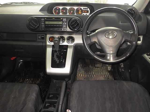 TOYOTA COROLLA RUMION 2009