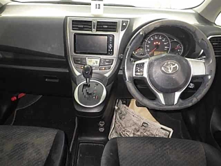 TOYOTA RACTIS 2012