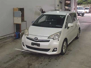 TOYOTA RACTIS 2012