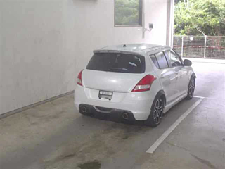 SUZUKI SWIFT 2013