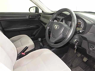 TOYOTA COROLLA AXIO 2015