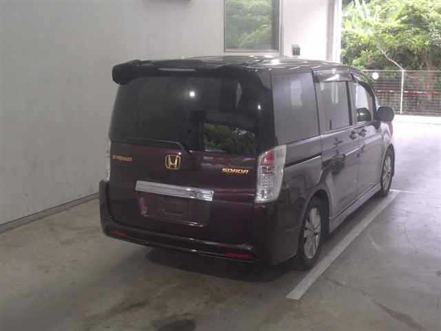 HONDA STEP WAGON 2010