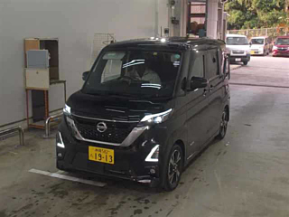 NISSAN ROOX 2023
