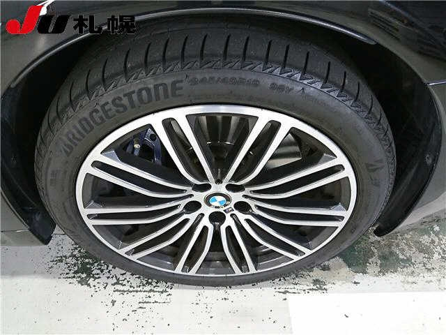 BMW 5 SERIES 2019