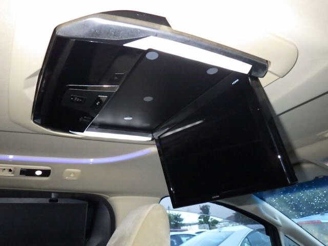 TOYOTA ALPHARD 2017