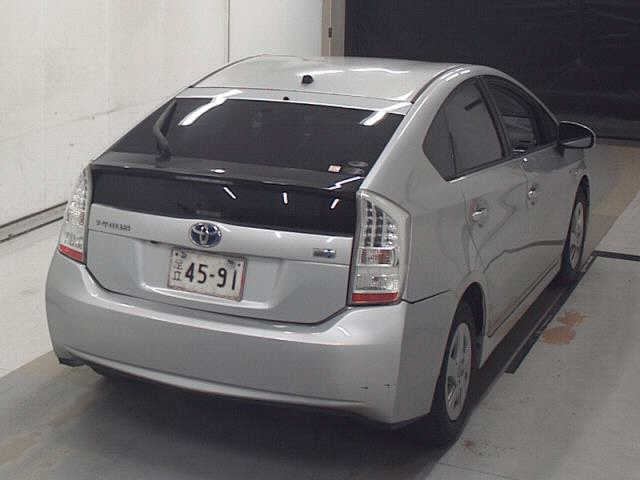 TOYOTA PRIUS 2010