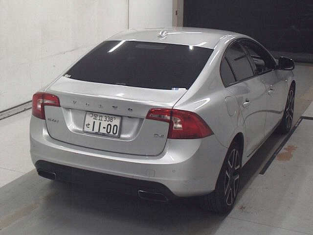 VOLVO S60 2017