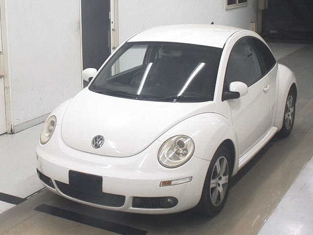 VOLKSWAGEN NEW BEETLE 2010