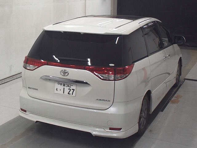 TOYOTA ESTIMA 2011