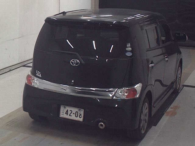 TOYOTA BB 2012