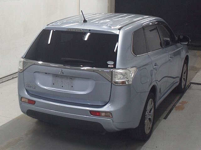 MITSUBISHI OUTLANDER PHEV 2014