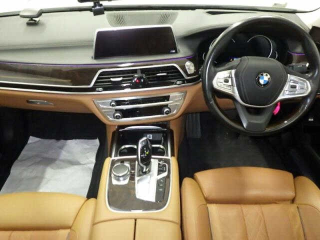 BMW 7 SERIES 2016