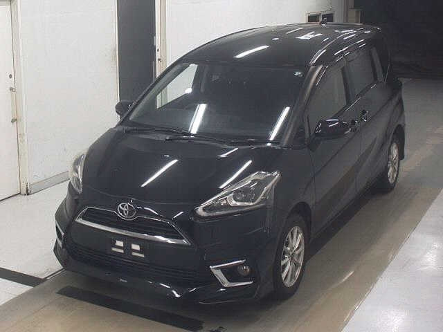 TOYOTA SIENTA 2016