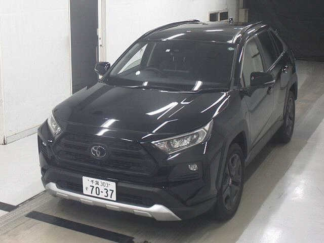 TOYOTA RAV4 2023