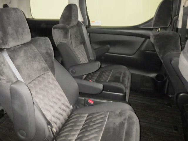 TOYOTA ALPHARD 2021
