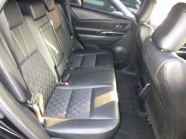 TOYOTA HARRIER 2017
